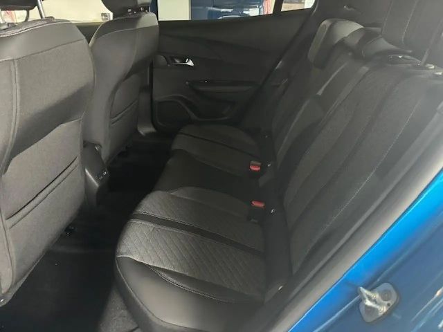 Peugeot E-2008 Allure Pack