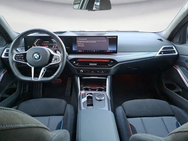 BMW 320 320d M-Sport Sedan