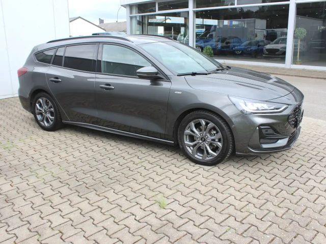 Ford Focus EcoBoost ST Line