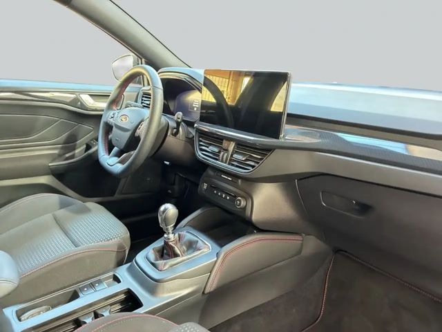 Ford Focus EcoBoost ST Line Wagon