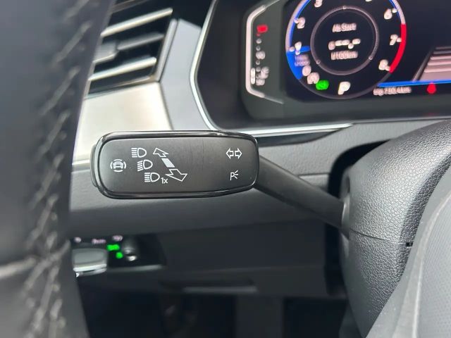 Volkswagen Passat Elegance Elegance Variant