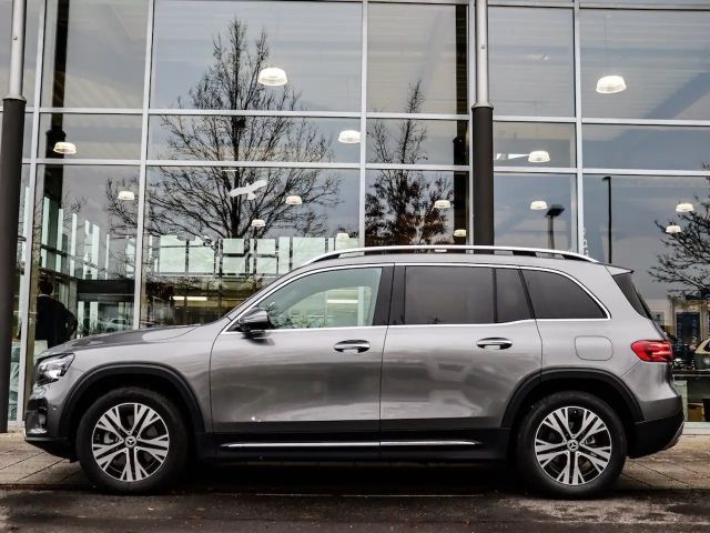 Mercedes-Benz GLB 200 4MATIC GLB 200 d