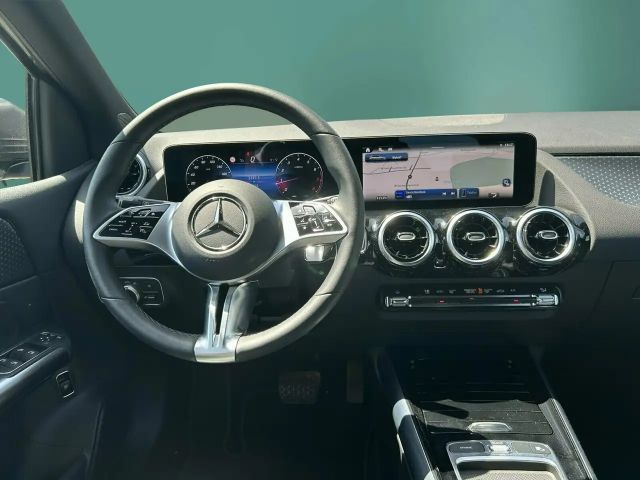 Mercedes-Benz B 180 Progressive