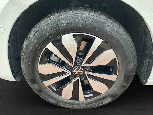 Volkswagen Touran 1.5 TSI DSG IQ.Drive