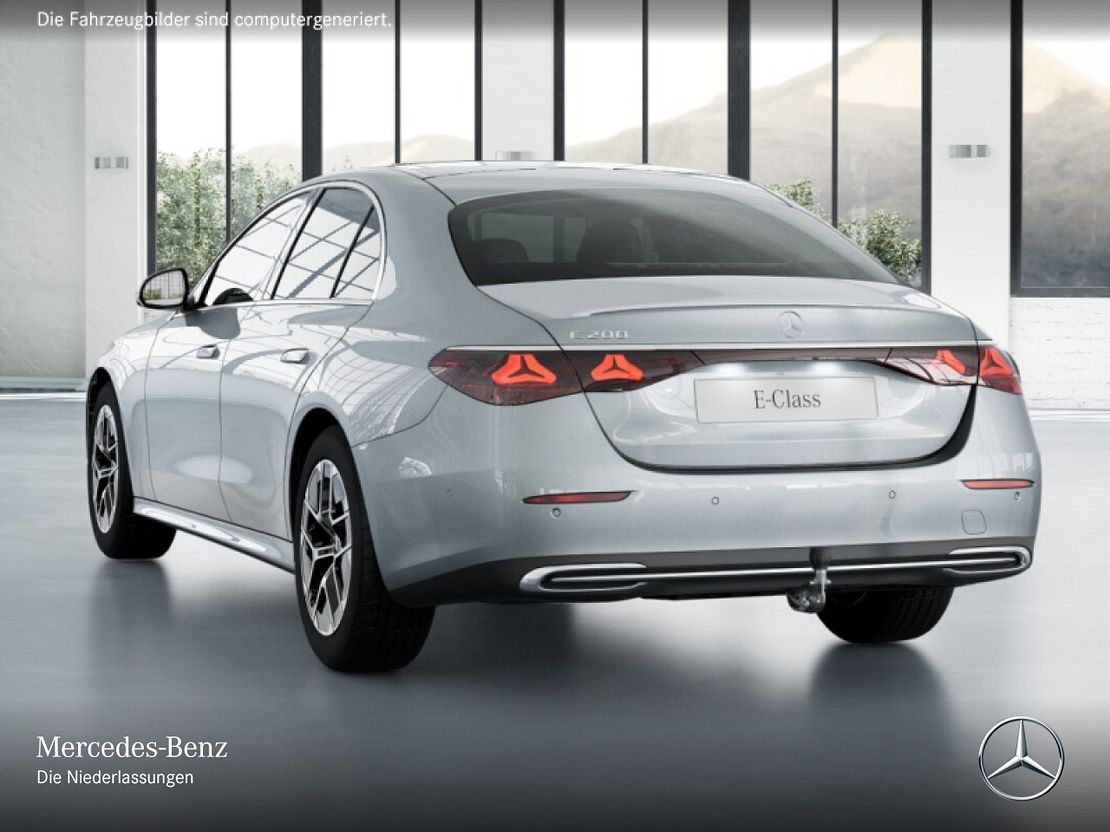 Mercedes-Benz E 200 Sedan