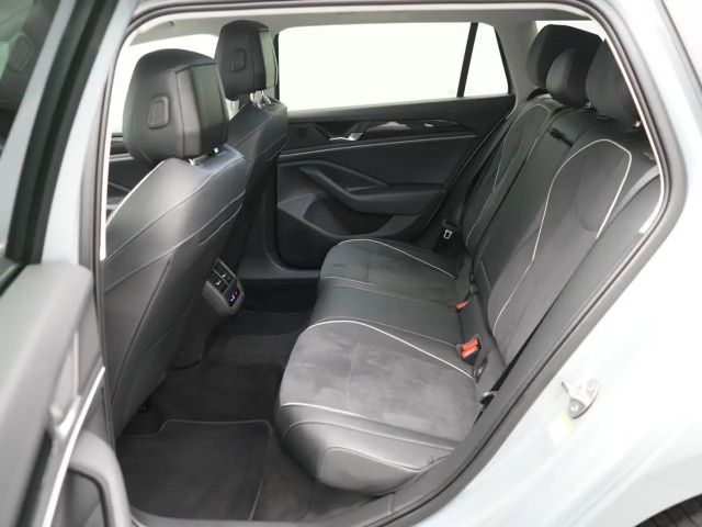 Volkswagen Passat Business eHybrid