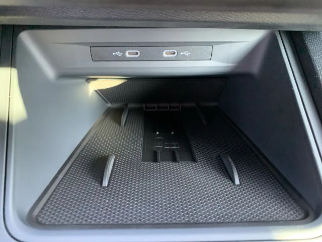 Seat Leon 1.5 eTSI DSG FR-lijn