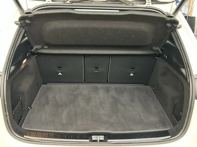 Mercedes-Benz GLA 180 GLA 180 d Progressive