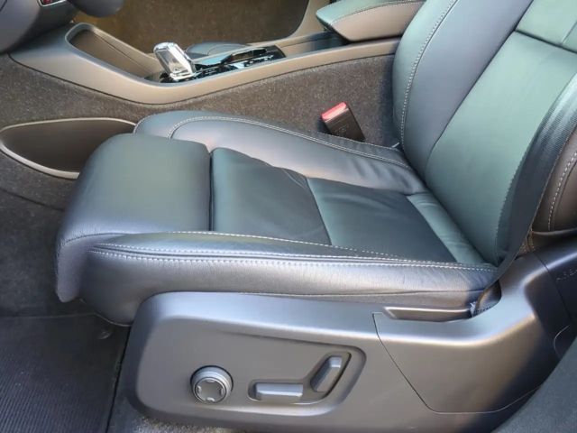 Volvo XC40 Dark Recharge T5 Ultimate