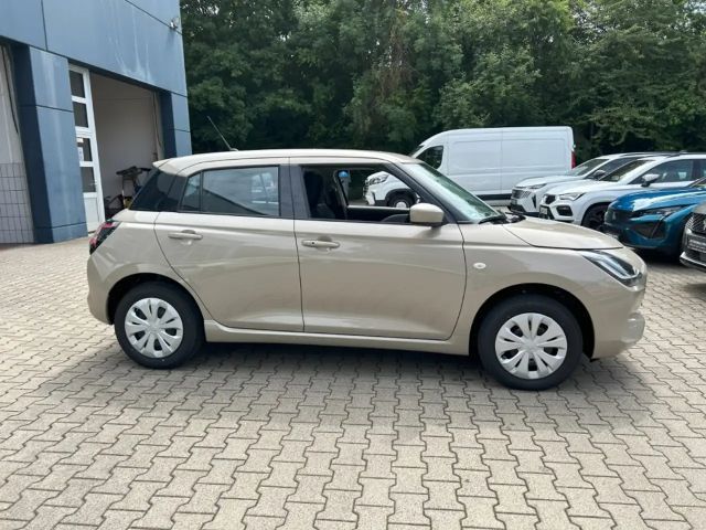 Suzuki Swift AllGrip Club Hybrid