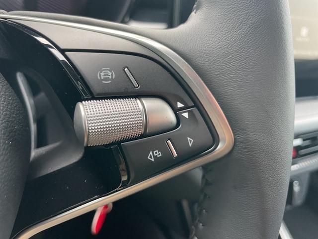 Skoda Fabia Fabia 1.0 OPF Essence 5- Gang LED Climatic SHZ EPH