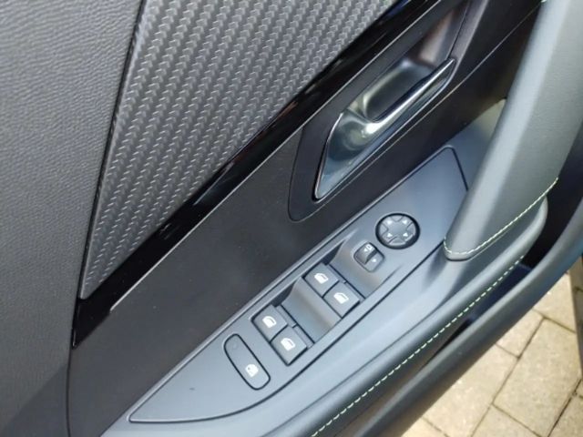 Peugeot E-208 GT-Line
