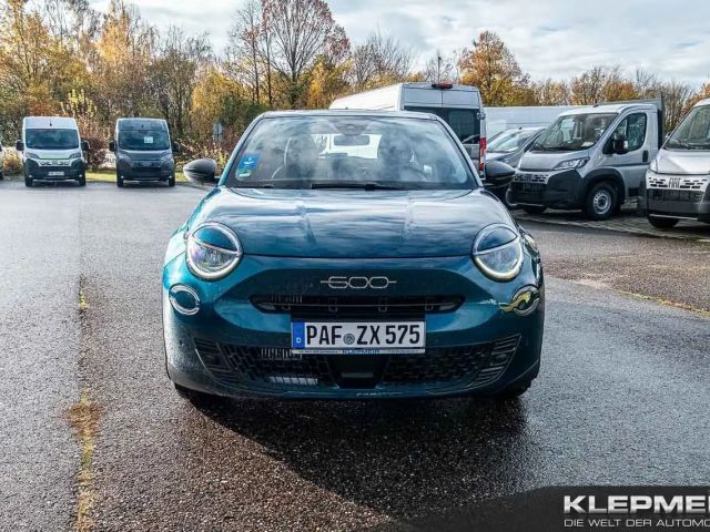 Fiat 600e Hybrid MY25