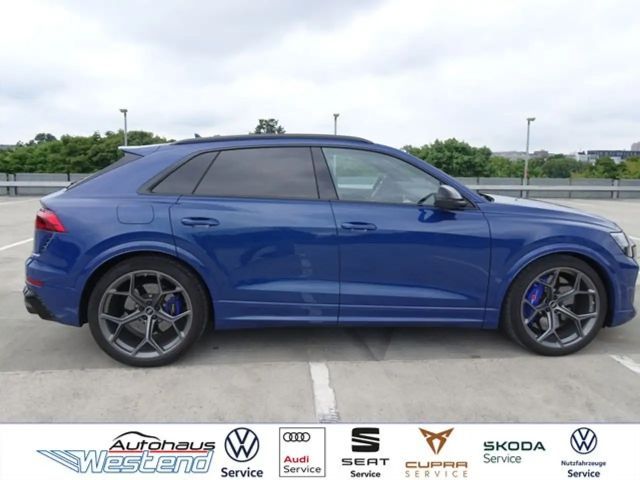 Audi RS Q8 Performance Quattro