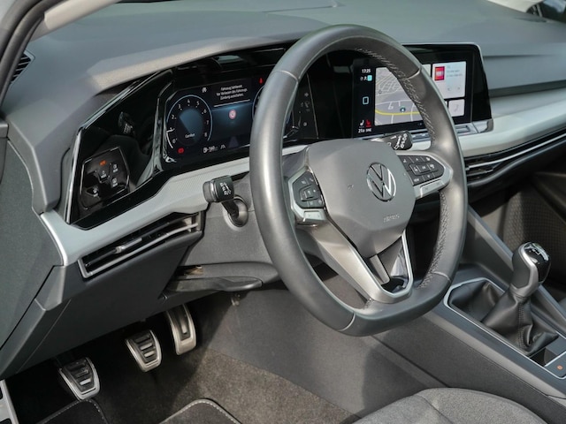 Volkswagen Golf 1.5 TSI Life Variant