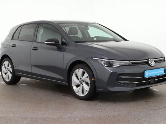 Volkswagen Golf 1.5 TSI Golf VIII IQ.Drive