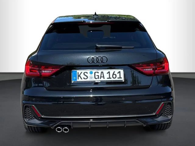 Audi A1 2.0 TFSI S-Line