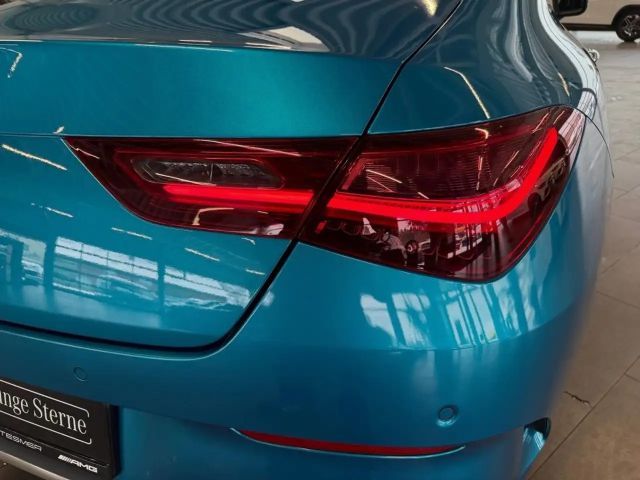 Mercedes-Benz CLA 200 AMG Line Coupé