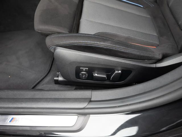 BMW 330 330e M-Sport Touring xDrive