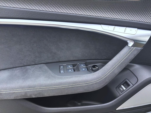 Audi A6 e-tron Avant Performance Quattro