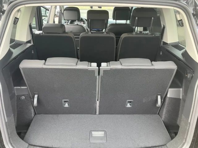 Volkswagen Touran DSG