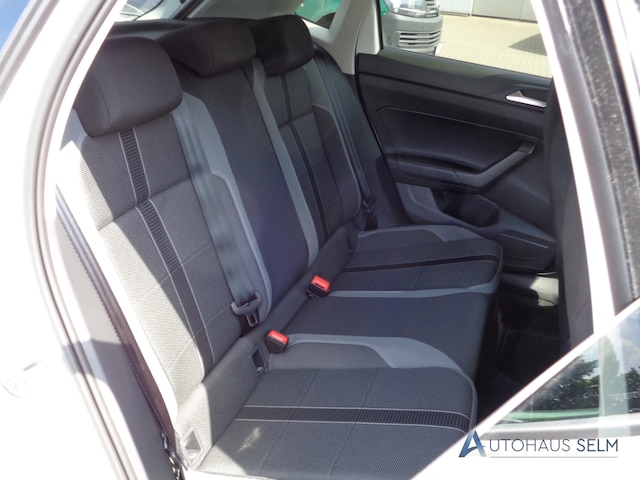 Volkswagen Polo 1.0 TSI DSG Style