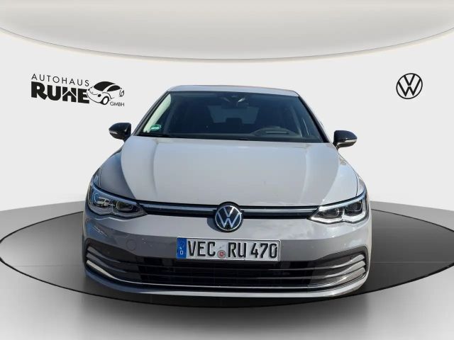 Volkswagen Golf 1.5 eTSI DSG Golf VIII Move