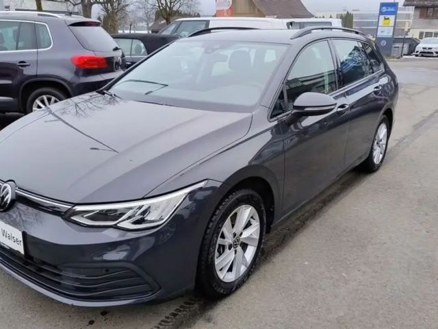 Volkswagen Golf Life Variant