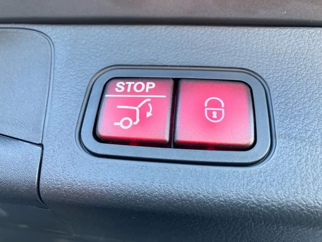 Mercedes-Benz EQB 300 4MATIC