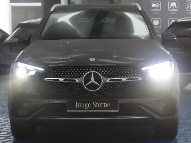 Mercedes-Benz GLC 300 4MATIC AMG Line GLC 300 d