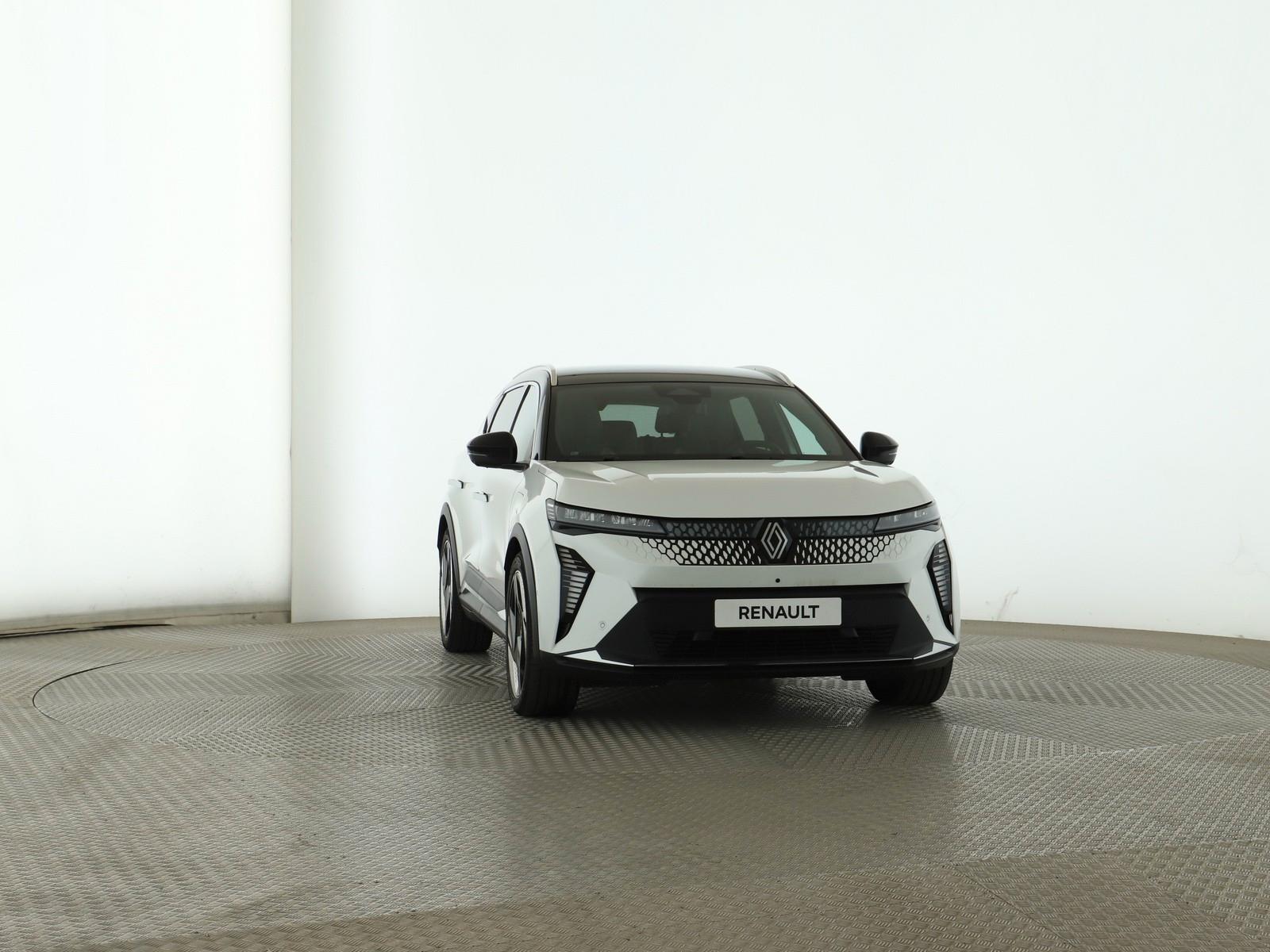 Renault Scenic E-Tech Iconic