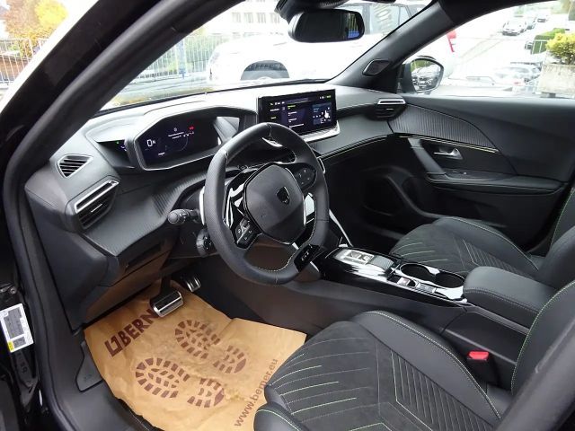 Peugeot 2008 EAT8 GT-Line PureTech