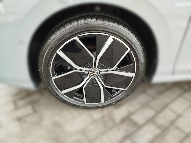 Volkswagen Golf 1.5 TSI Golf VIII Style