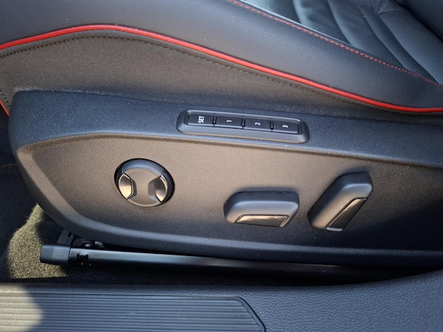 Volkswagen Golf 2.0 TSI DSG GTI IQ.Drive