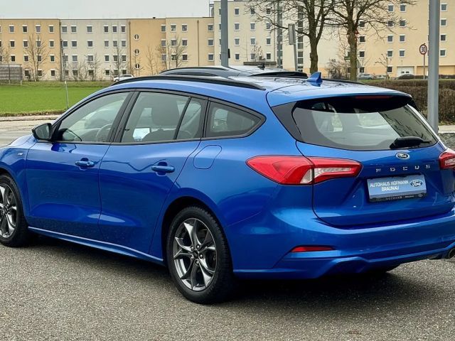 Ford Focus ST Line