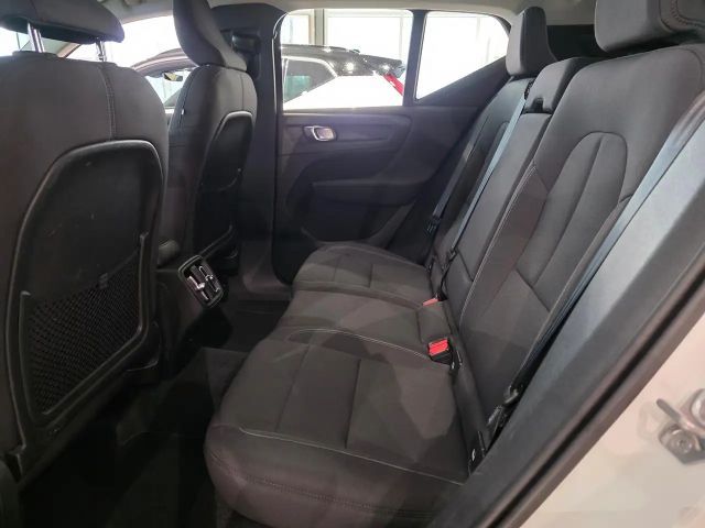 Volvo XC40 Momentum T3