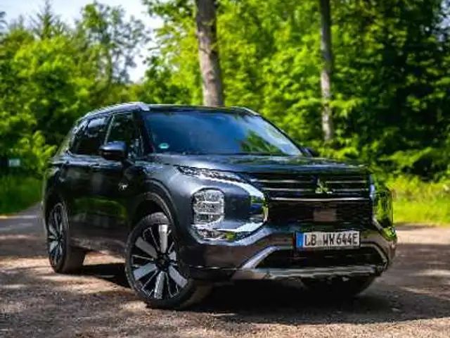 Mitsubishi Outlander PHEV