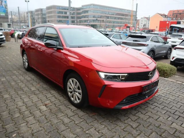 Opel Astra 1.2 Turbo Elegance Sports Tourer