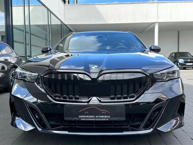 BMW 520 520d M-Sport Touring