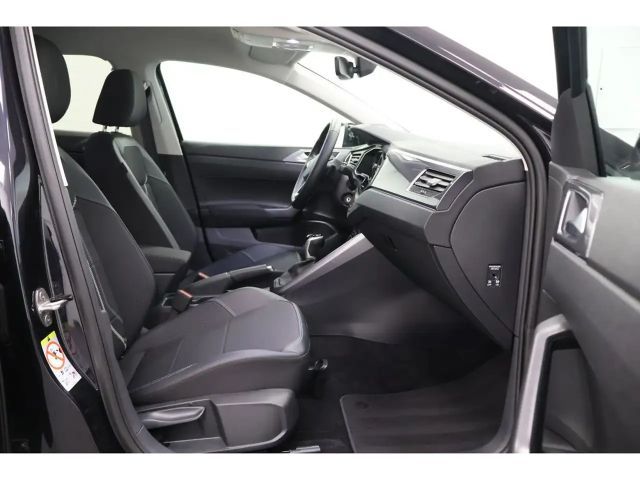 Volkswagen Taigo 1.0 TSI DSG Style