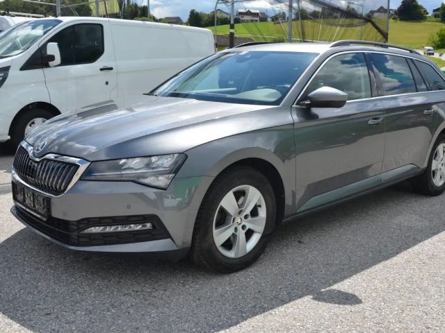Skoda Superb Superb Kombi 2,0 TDI DSG LED VIRTUAL 1.Besitz