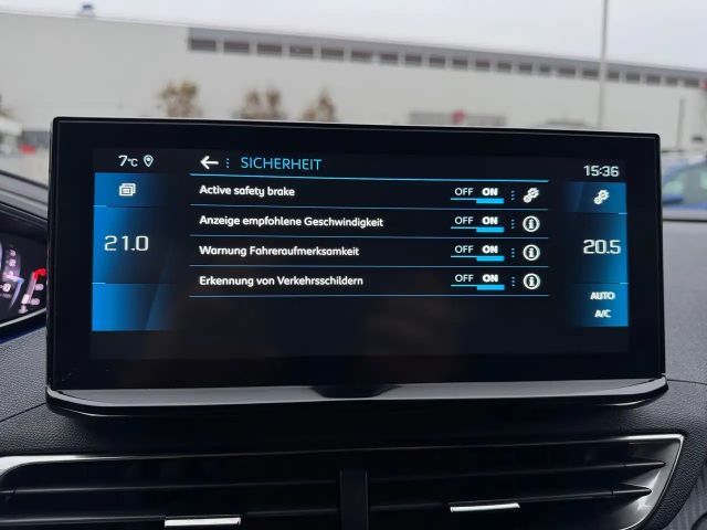 Peugeot 3008 Allure Pack EAT8 PureTech