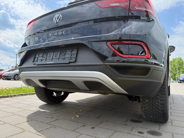 Volkswagen T-Roc Move 1.0 TSI Navi Apple CarPlay Rear View