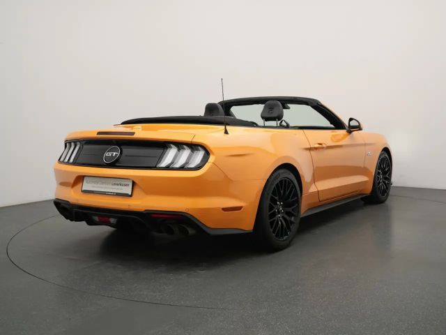 Ford Mustang Convertible GT 5.0 V8