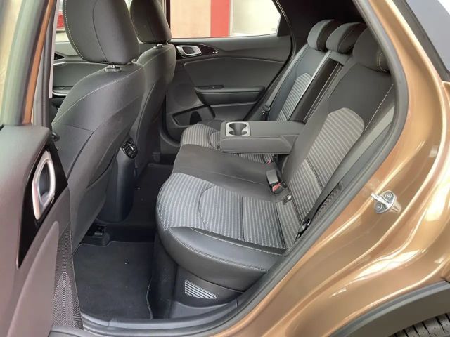 Kia XCeed GDi Hybrid PHEV Vision