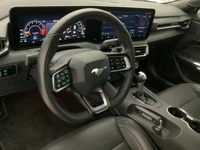 Ford Mustang Fastback GT 5.0 V8