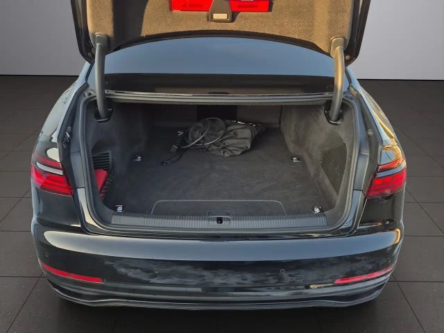 Audi A8 60 TFSI S-Line