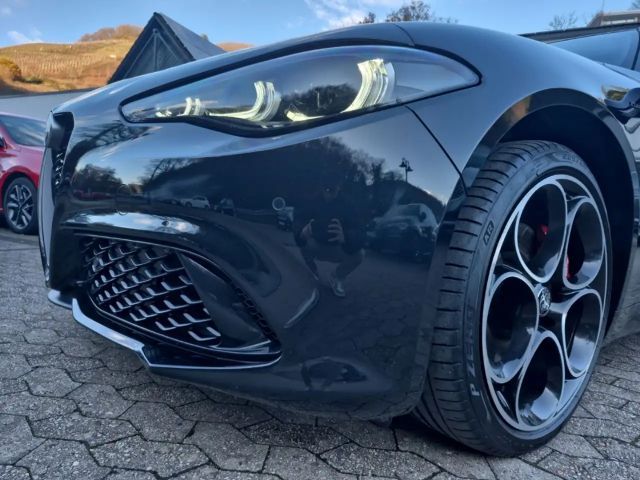 Alfa Romeo Giulia Q4