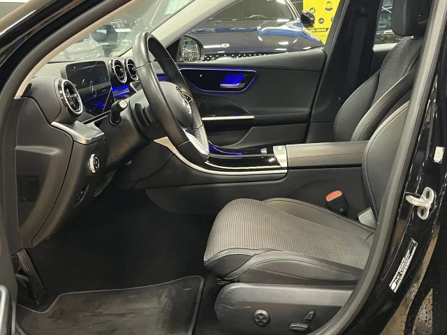 Mercedes-Benz C 200 C 200 d