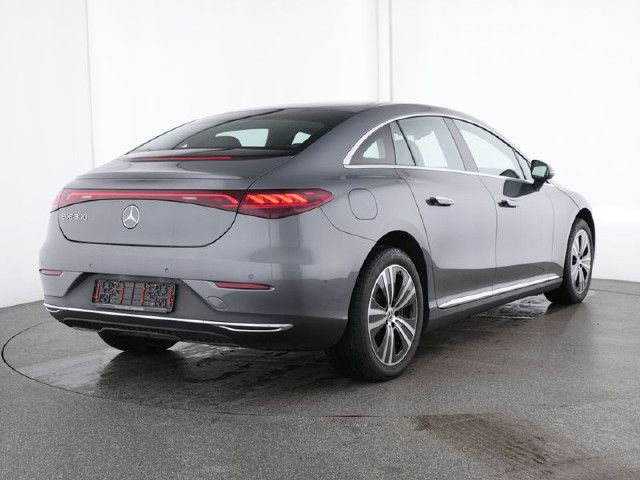 Mercedes-Benz EQE 300 Sedan